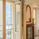 La Finestra Sul Molo By Rent Apartman Torno
