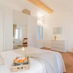 La Finestra Sul Molo By Rent Apartman *