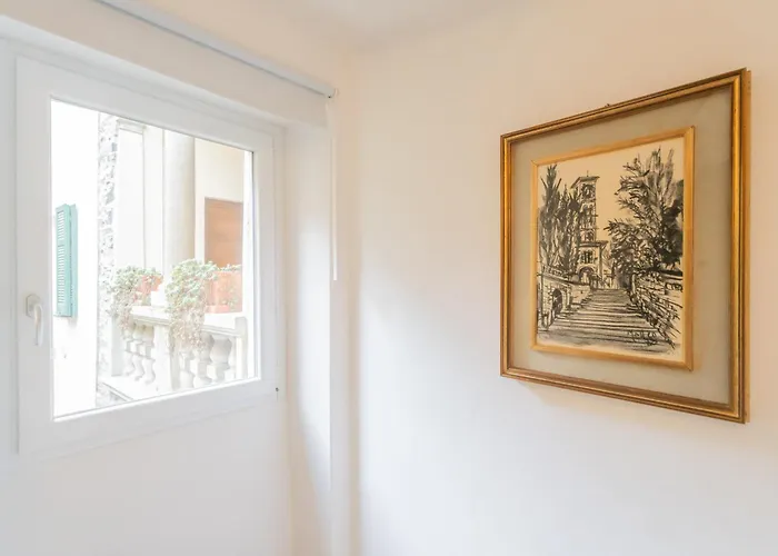 La Finestra Sul Molo By Rent *